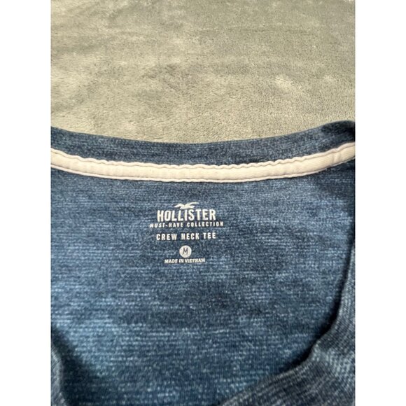 Hollister Mens Medium Colorblock Gradient Blue & White Crew Neck Tee - Picture 3 of 7